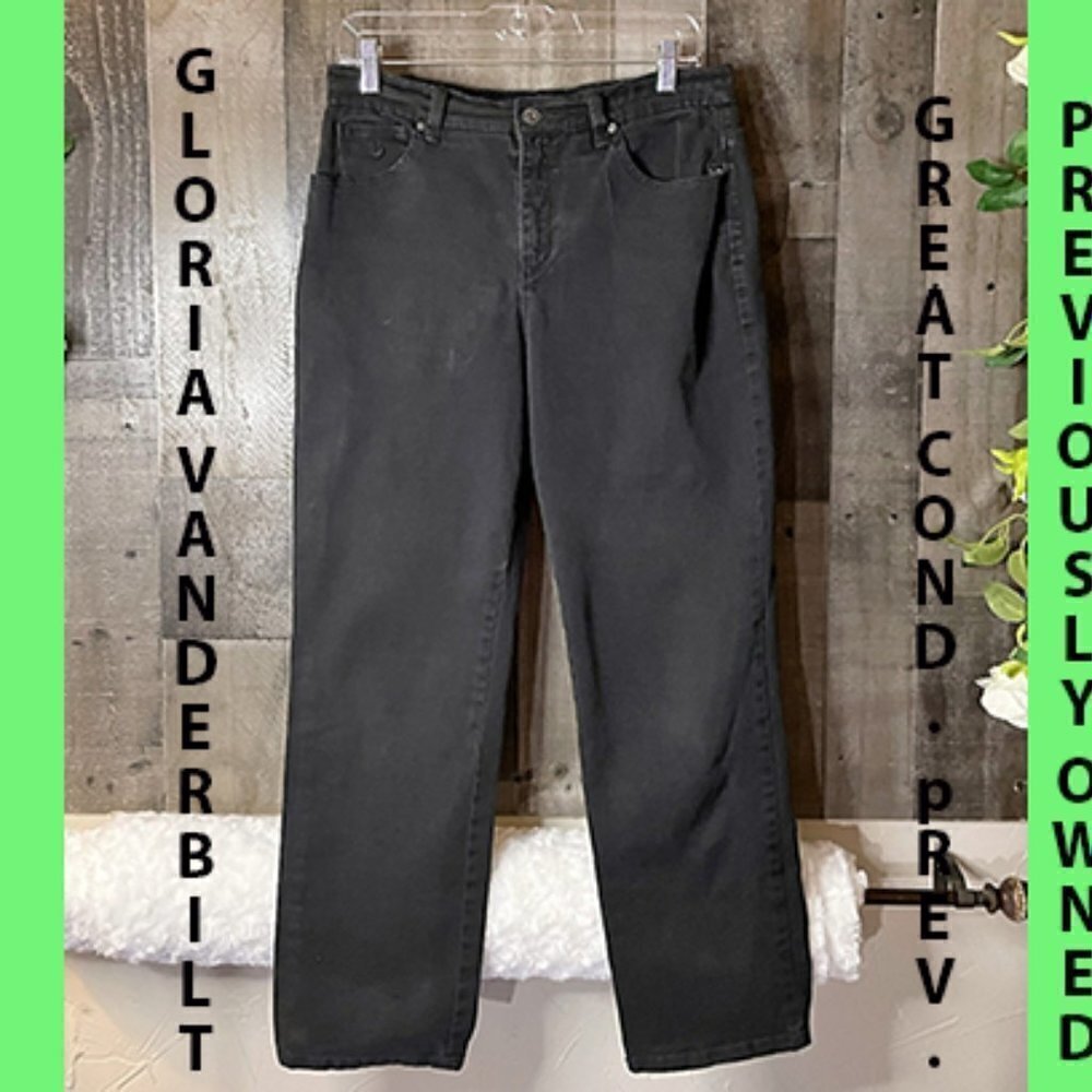 PREVIOUSLY OWNED/GOOD COND. GLORIA VANDERBILT AMANDA BLACK SHORT SIZE 10…